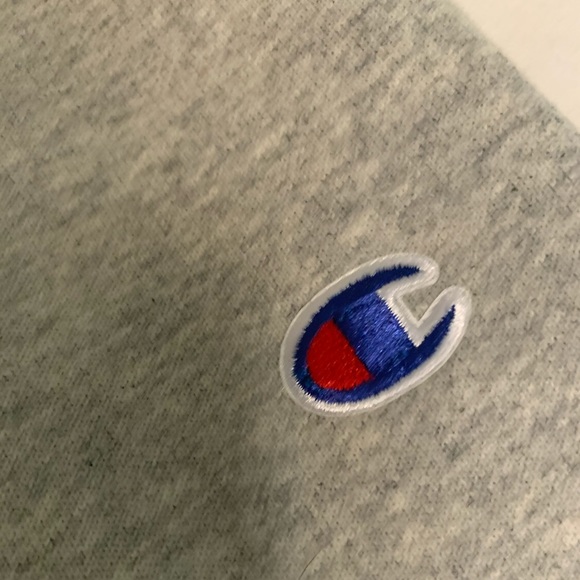 Champion Mock Neck Crewneck - Picture 4 of 4